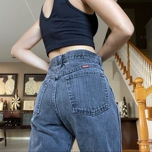 vintage black wash rustler jeans